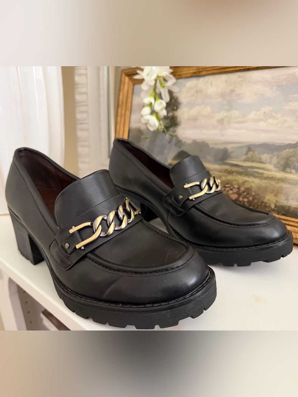 White Mountain Black Leather Chain-Trim Loafers